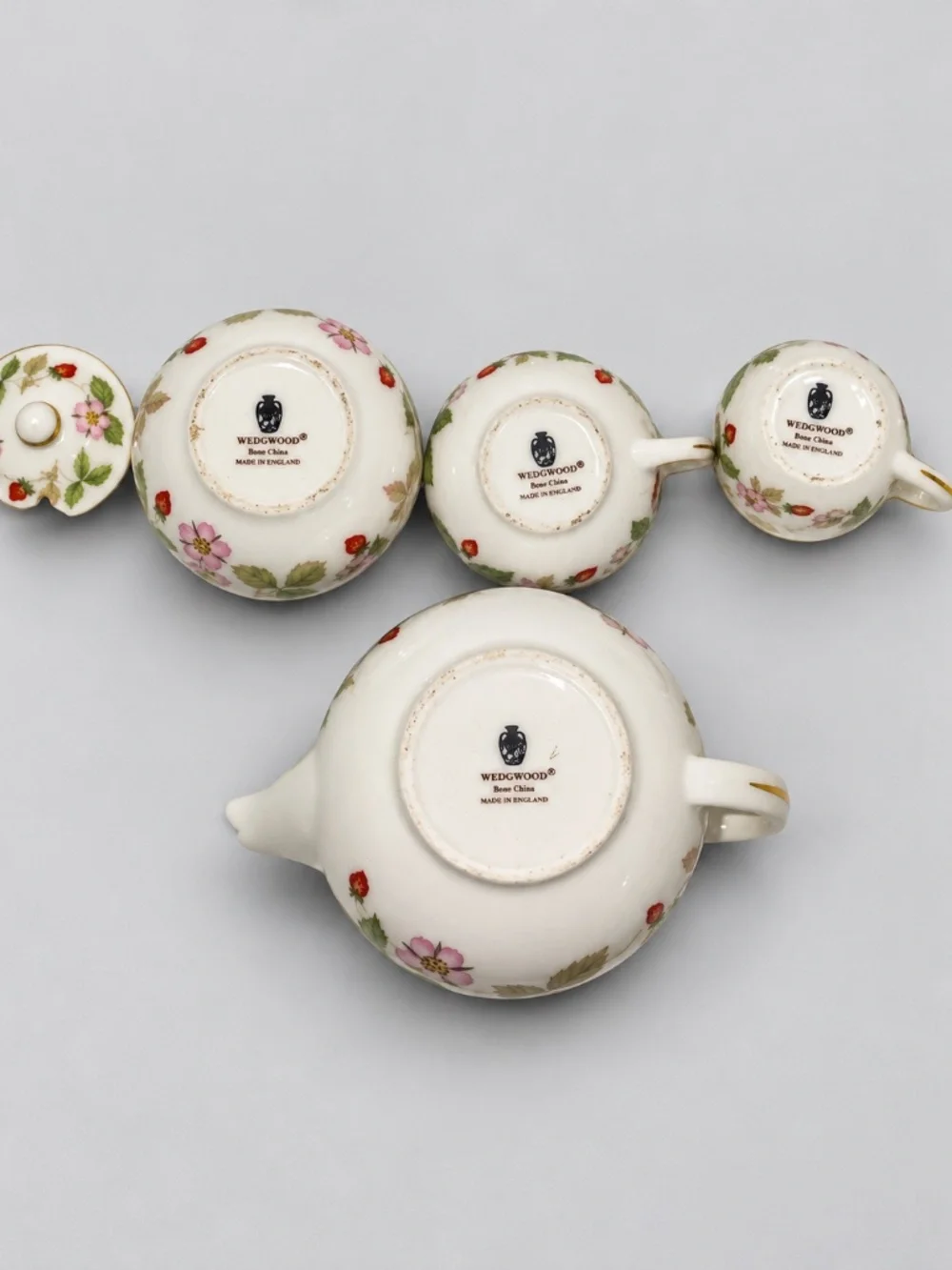 Wedgwood Wild Strawberry Miniature Tea Set England Tray Teapot China
